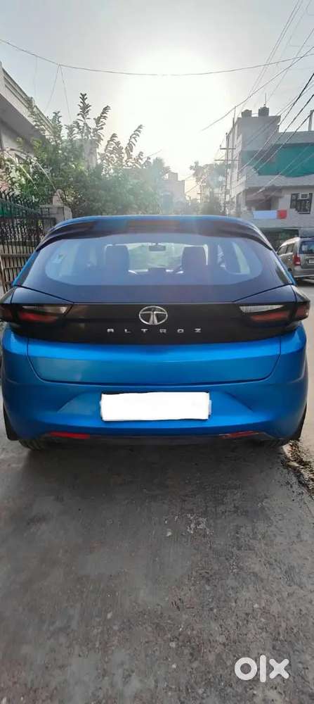 Tata Altroz Xm Plus
