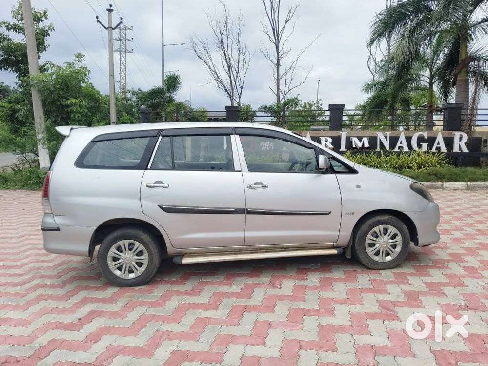 Toyota Innova 2.5 G (diesel) 7 Seater, 2009