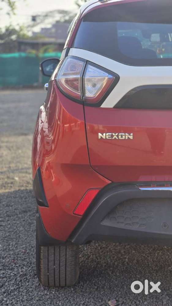 Tata Nexon 1.2 Revotron Xt Plus, 2020, Petrol