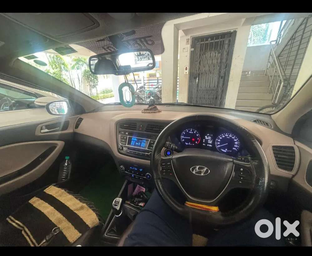 Hyundai Elite I20 2017 Petrol 107006 Km Driven