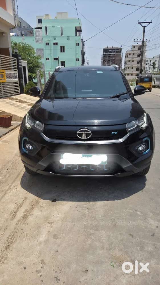 Nexon Ev 2021 Dark Edition