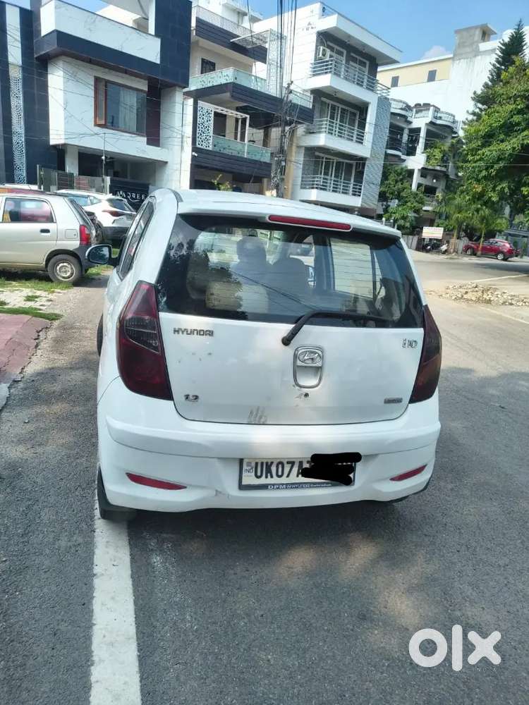 Hyundai I10 Sportz 2012 Model