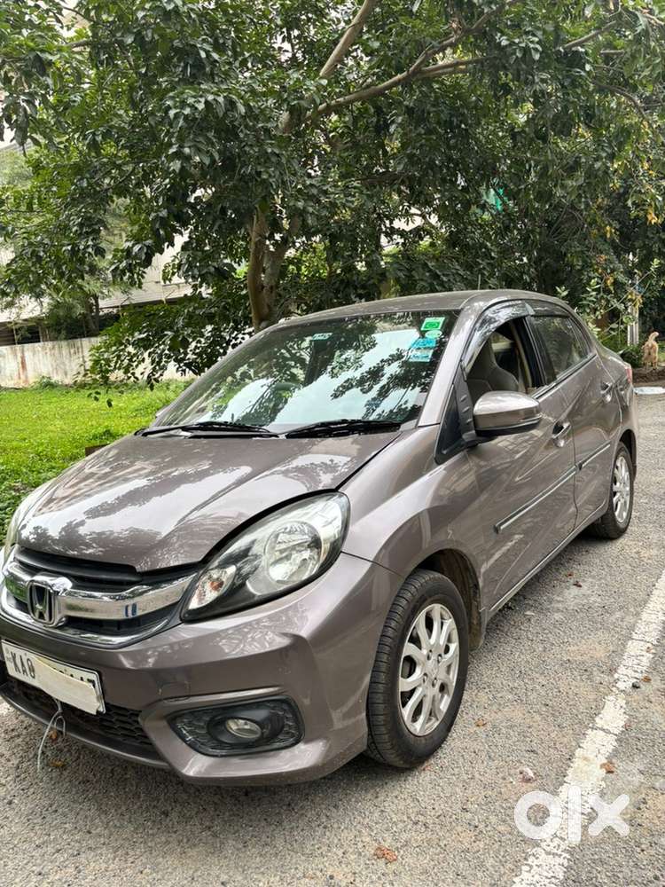 Honda Amaze Petrol 2016 Variant