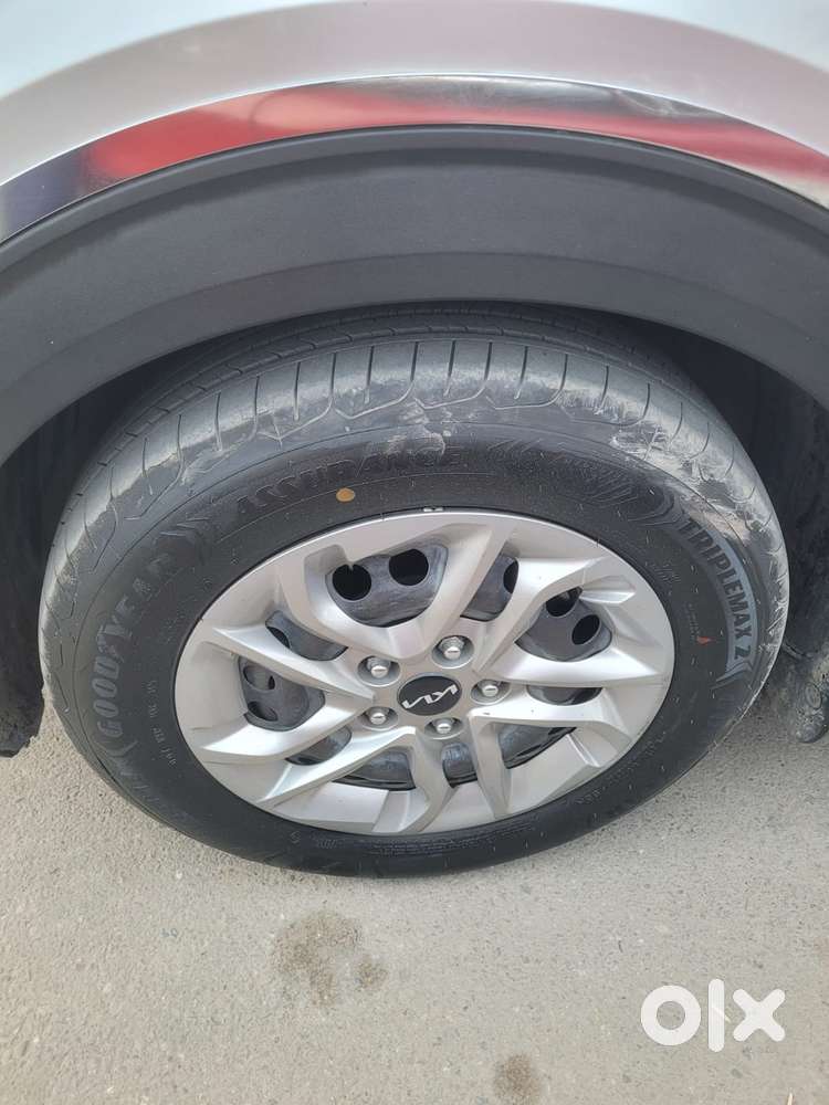 Kia Carens D1.5 6mt Premium 07, 2022, Diesel