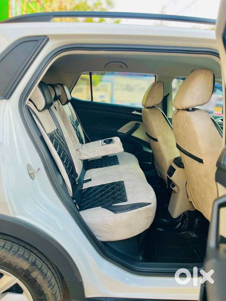 Volkswagen Taigun 1.0 Tsi Highline At, 2025, Petrol