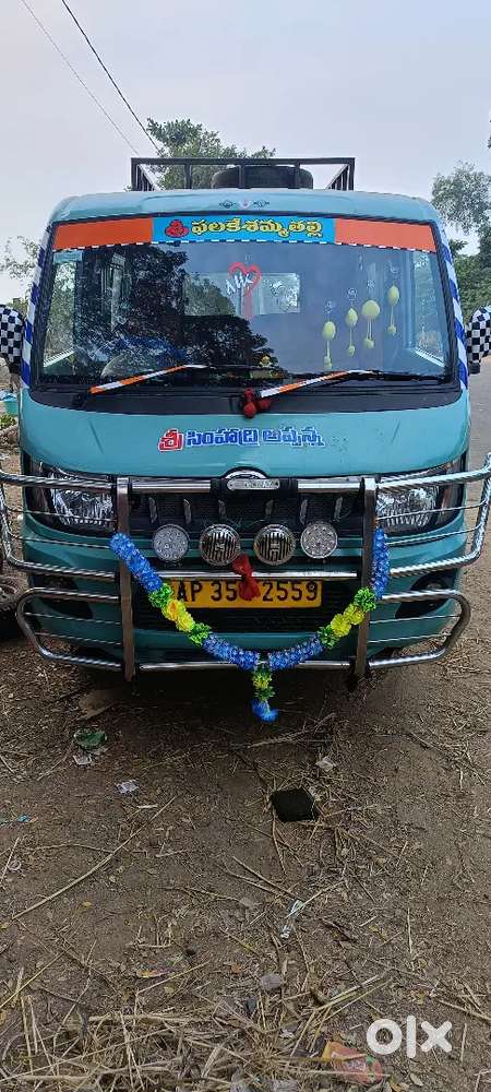 Mahindra Supro 2016 Diesel 200000 Km Driven