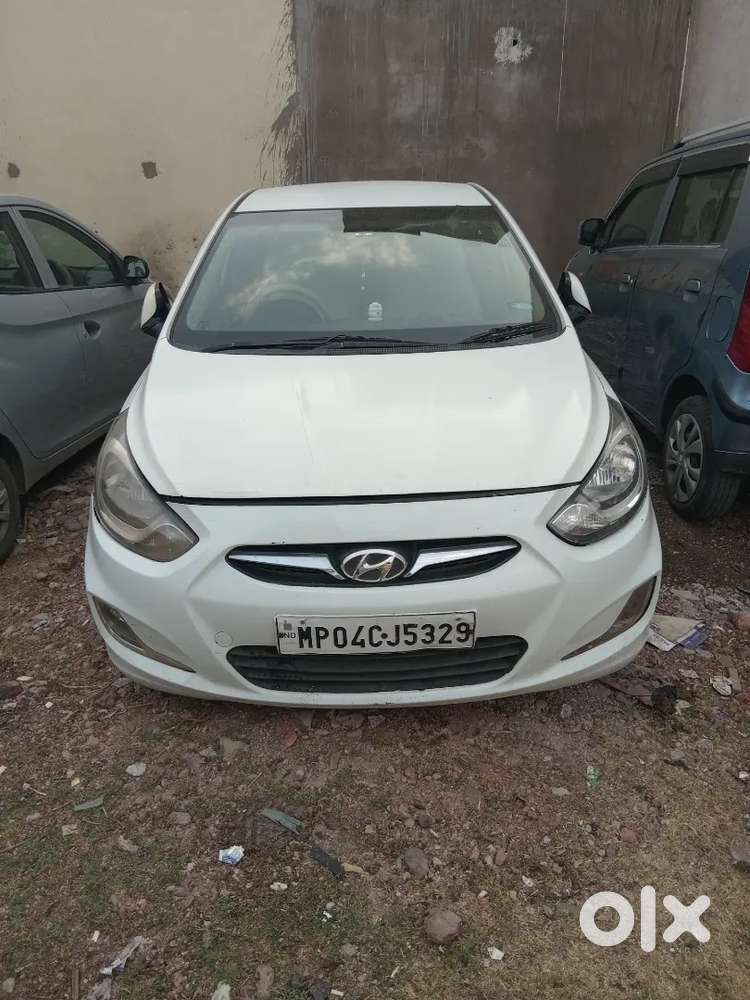 Hyundai Verna 2012