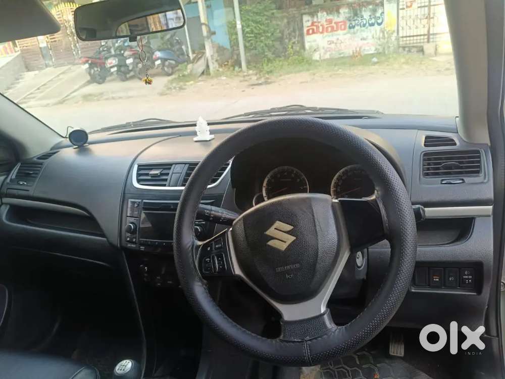 Maruti Suzuki Swift 2013 Petrol 96000 Km Driven