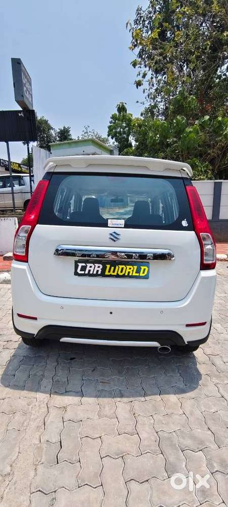 Maruti Suzuki Wagon R Vxi Amt1.2, 2021, Petrol