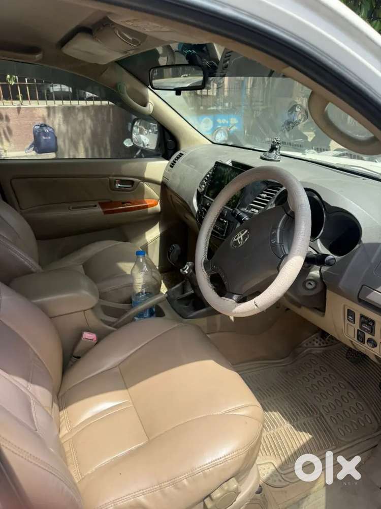 Toyota Fortuner 2011 Diesel Well Maintained