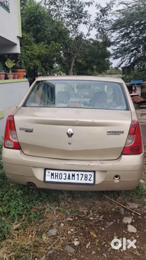 Mahindra Logan Petrol 2008