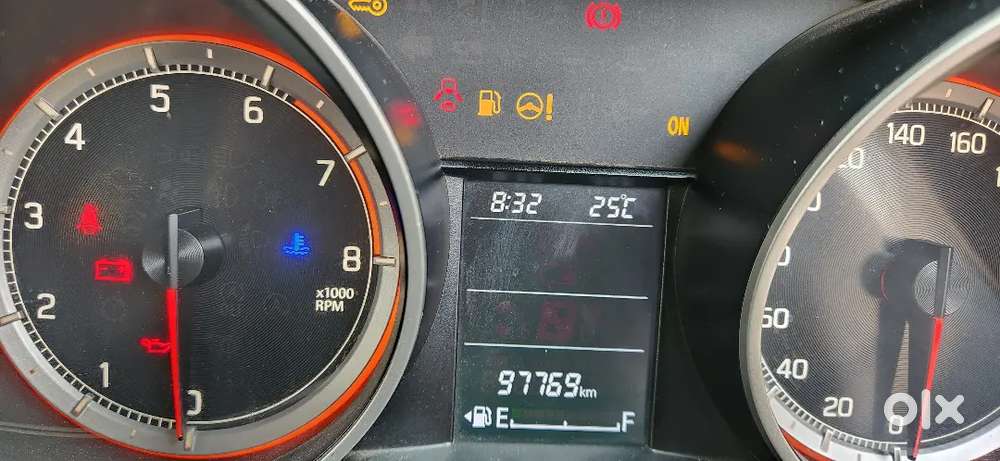 Fully Maruthi Service Maintained Cherry Red Swift Zxi
