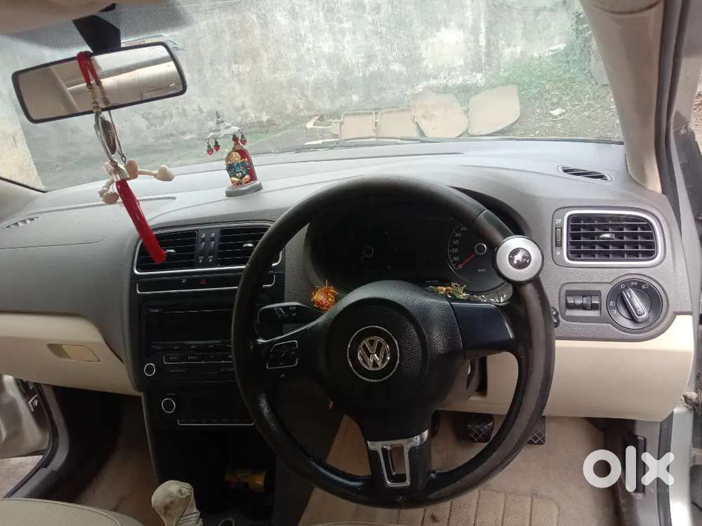 Volkswagen Vento Diesel Highline 2013