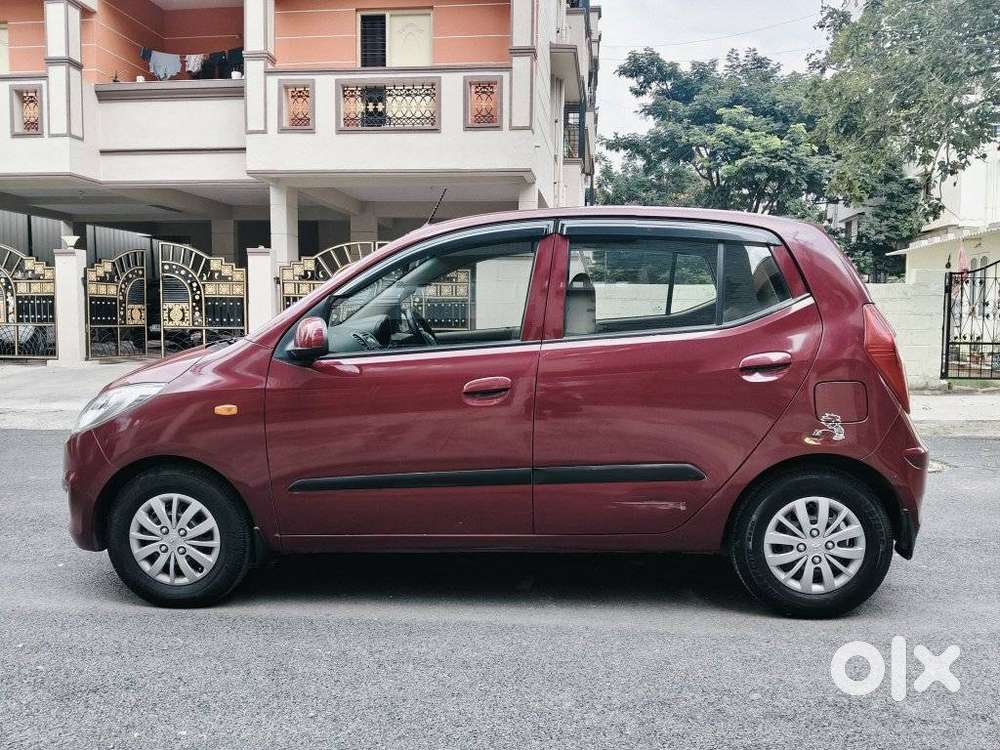 Hyundai I10 Sportz, 2017, Petrol