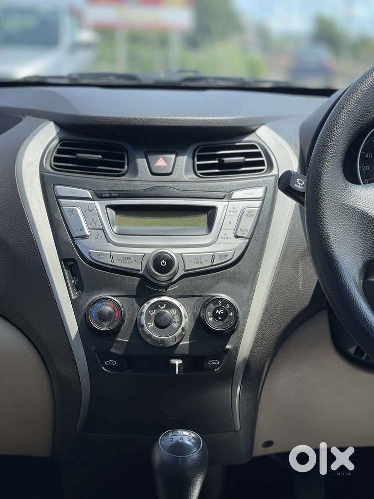 Hyundai Eon Magna Optional, 2015, Petrol