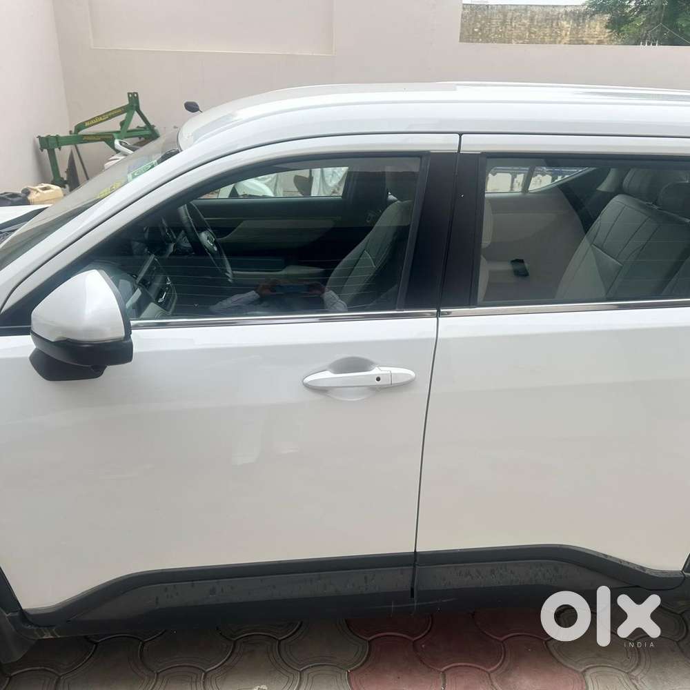 Honda Elevate 2026 Petrol 4000 Km Driven