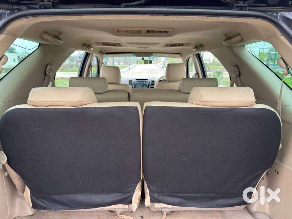 Toyota Fortuner 3.0 4x4 Manual, 2010, Diesel
