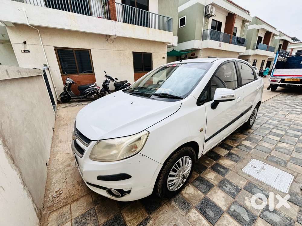Chevrolet Sail Petrol 2015