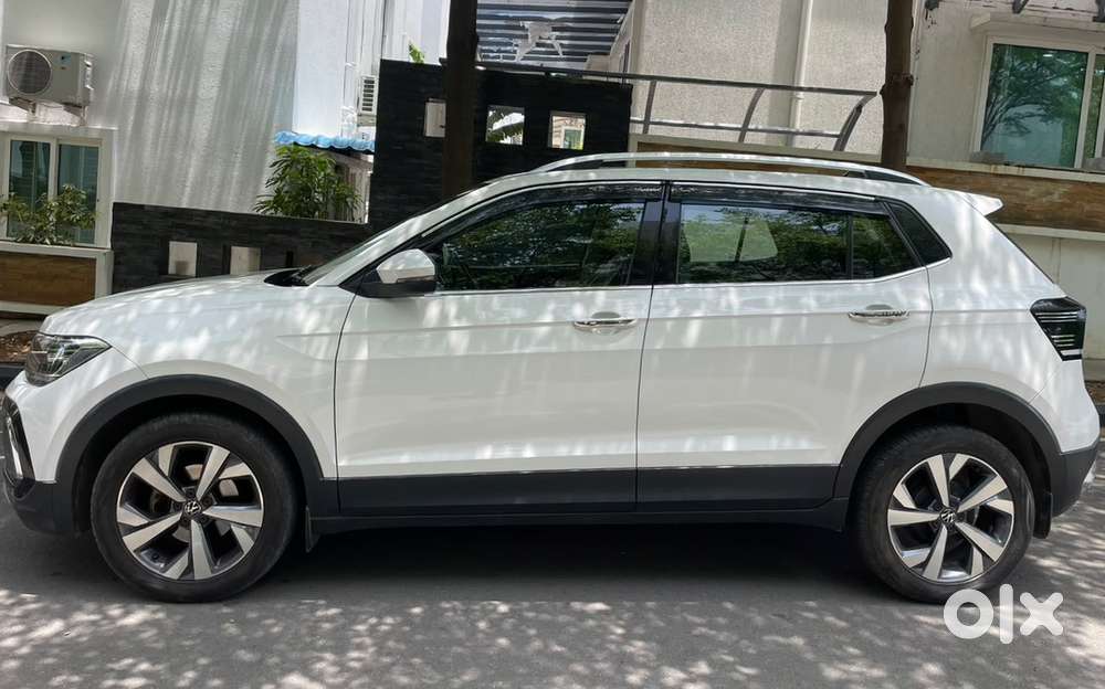 Volkswagen Taigun Petrol Automatic 2024
