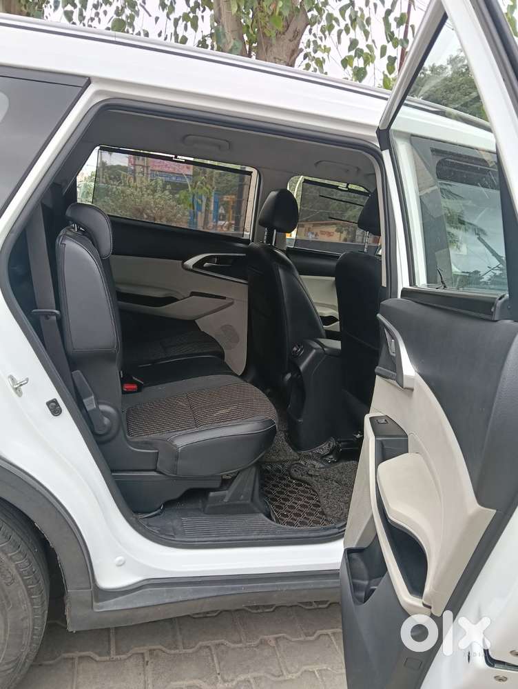 Kia Carens 1.4 Prestige 7 Str, 2022, Petrol