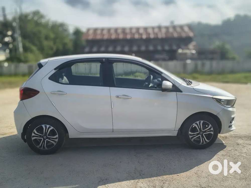 Tata Tiago Petrol 2021
