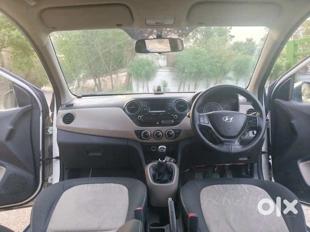 Hyundai Grand I10 2016 Cng Family Used Car, Excellent Condition