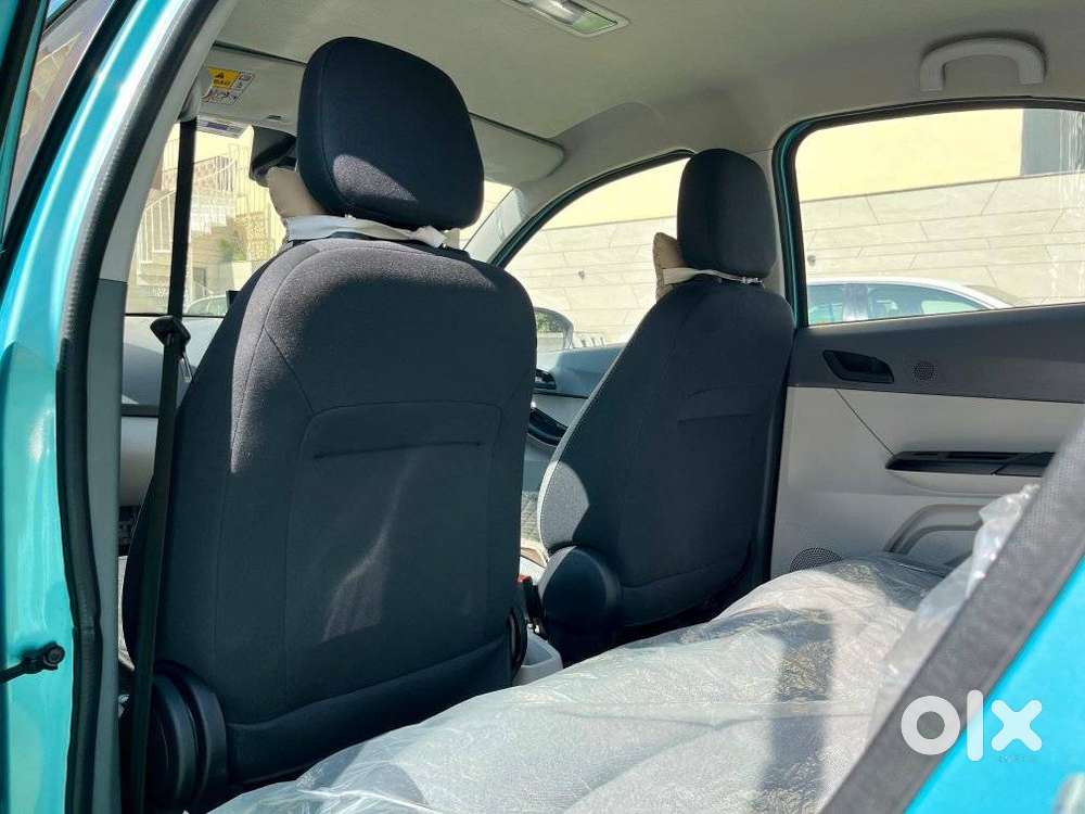 Tata Tiago 1.2 Revotron Xz (o), 2025, Petrol