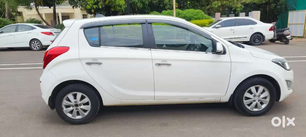 I20 Asta 2013 Top Condition