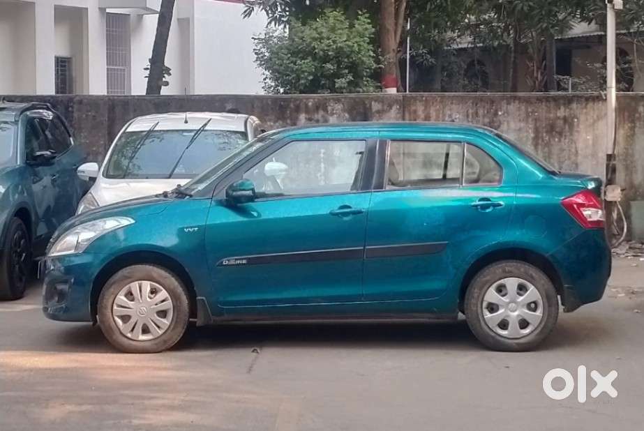 Maruti Suzuki Swift Dzire 1.2 Vxi Bsiv, 2014, Petrol