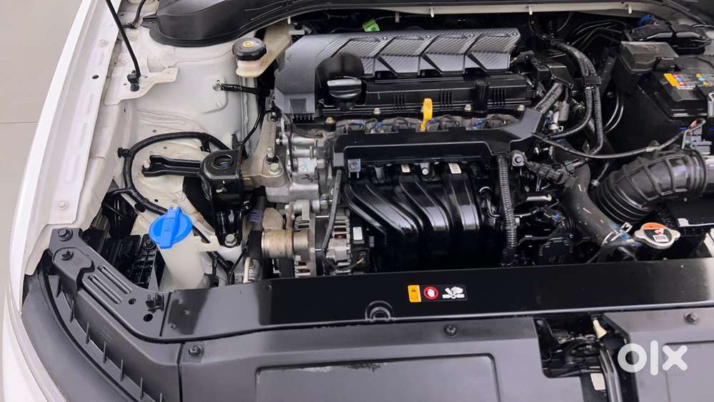 Hyundai Verna 1.5 Sx (o) Petrol Mt, 2024, Petrol