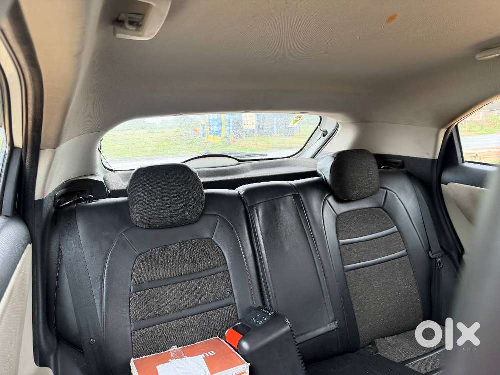 Tata Nexon Xz+ Petrol Manual
