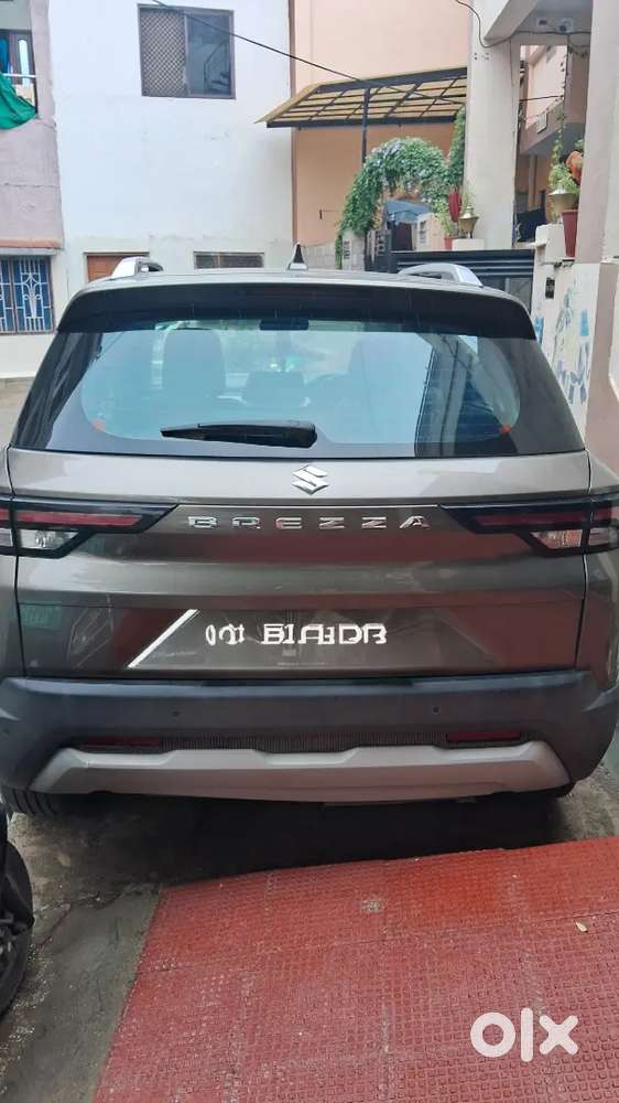 Maruti Brezza 1.5 Zxi Cng Top Model 2024