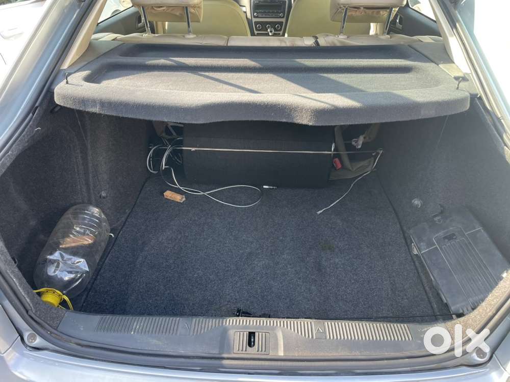 Skoda Laura 2011 Petrol Well Maintained