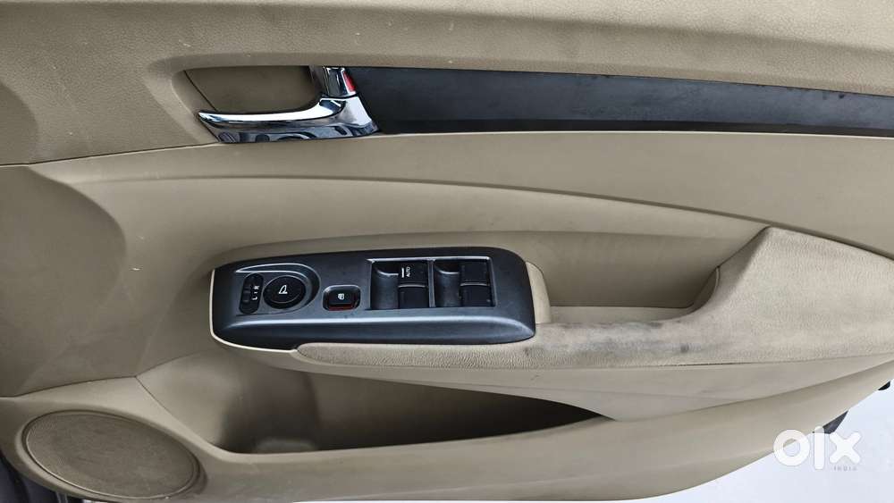 Honda City 2011-2013 V Mt, 2013, Petrol