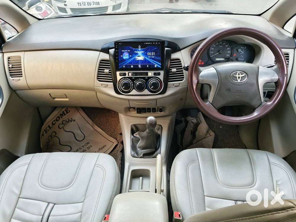 Toyota Innova 2.5 G (diesel) 8 Seater, 2013, Diesel