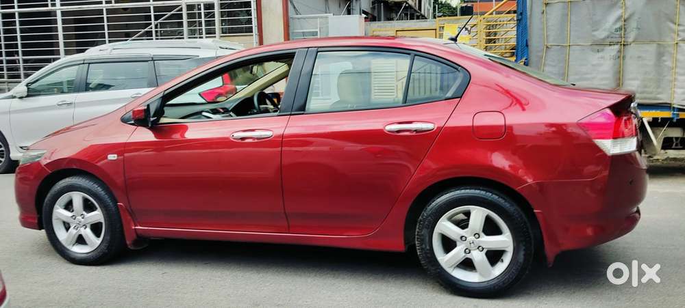 Honda City V Mt, 2011, Petrol