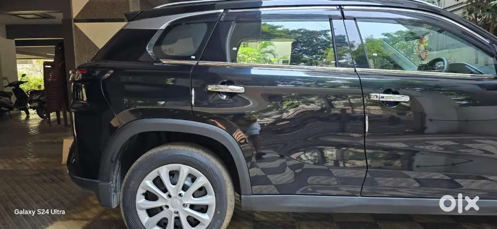 Suzuki Grand Vitara Mid Night Black Colour