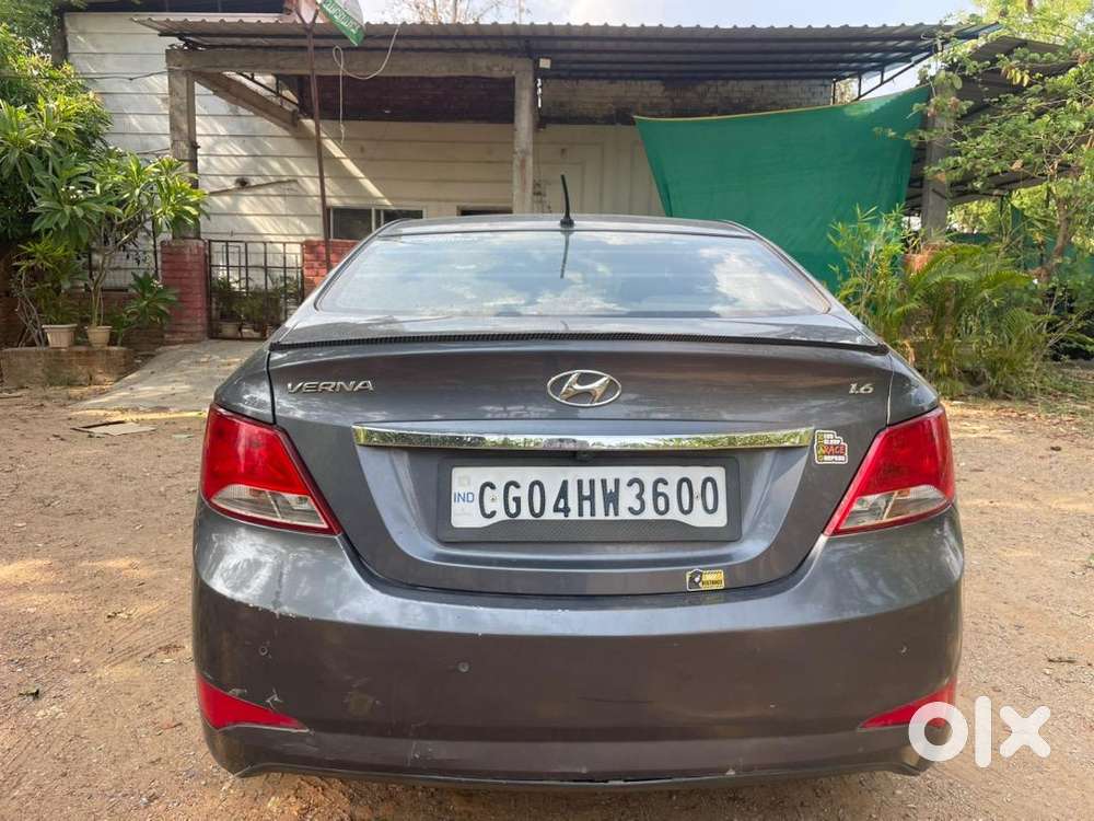 Hyundai Verna 4s Diesel 2015  New Tyres  20-25 Mileage