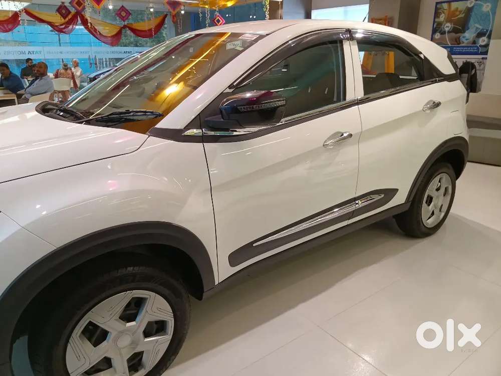 Tyata Nexon 2025 Cng & Hybrids 22000 Km Driven