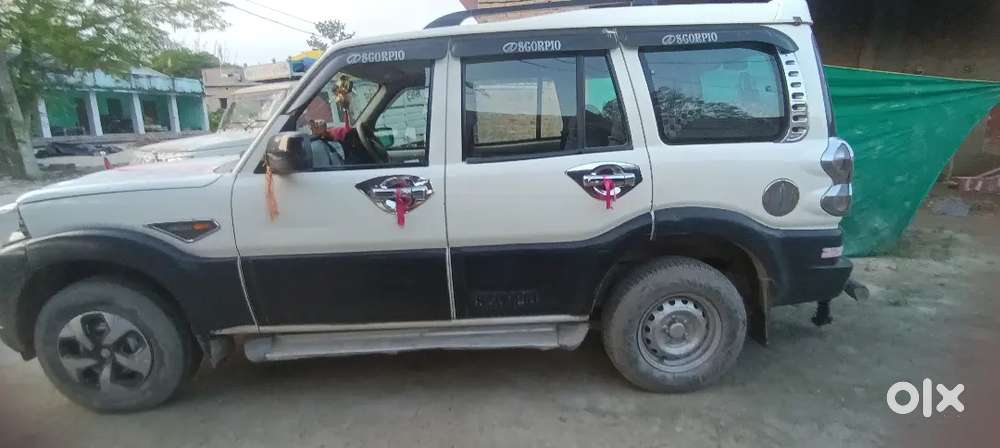 Mahindra Scorpio Getaway 2017 Diesel 90000 Km Driven