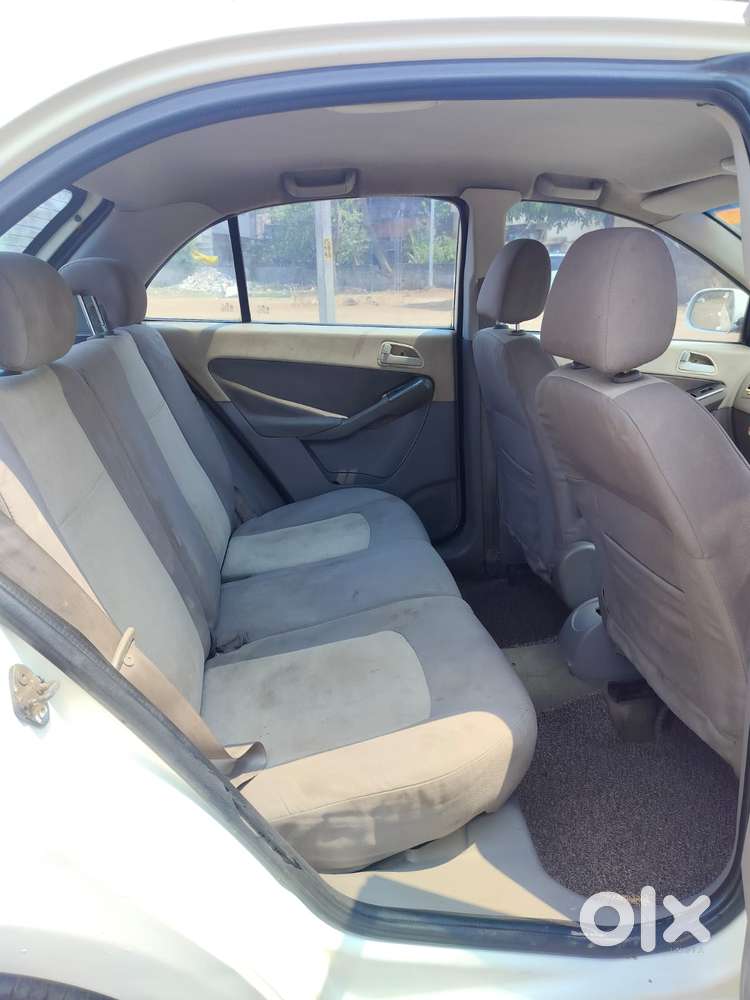 Tata Indica Vista Quadrajet Vx, 2010, Diesel