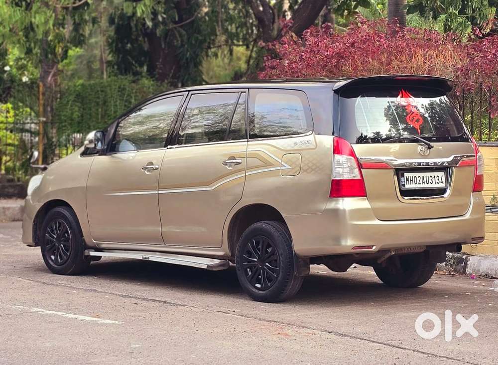 Toyota Innova 2.5 Ev Ps 8 Str Bs-iii, 2006, Diesel