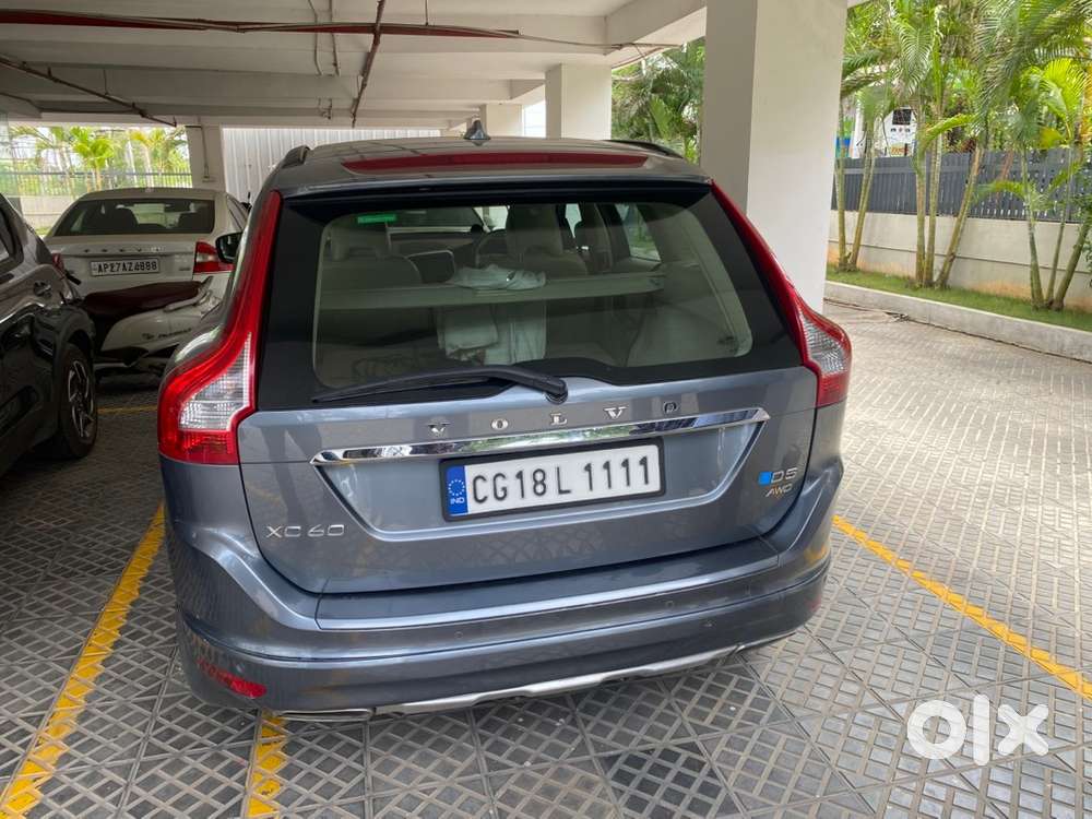 Head Damage- 2015 Volvo Xc60 Diesel Automatic