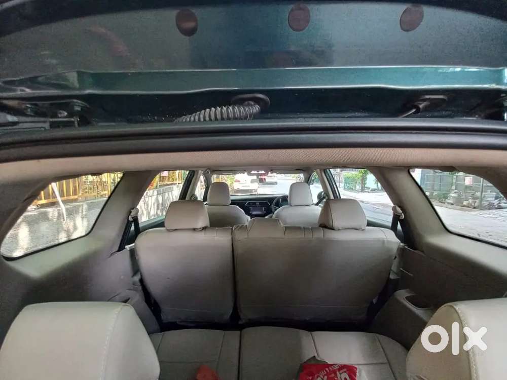 Mahindra Marazzo 2018