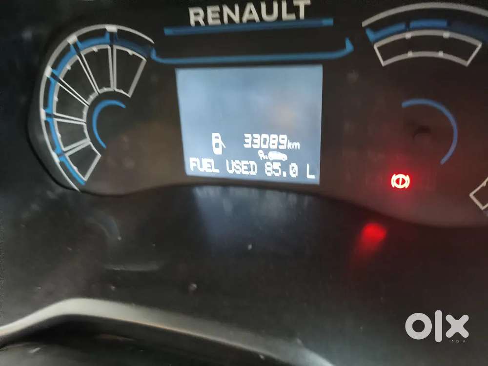 Renault Triber 2023 Petrol 33000 Km Driven