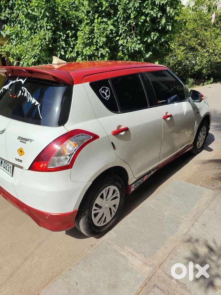 Maruti Suzuki Swift 2013 Diesel 118000 Km Driven