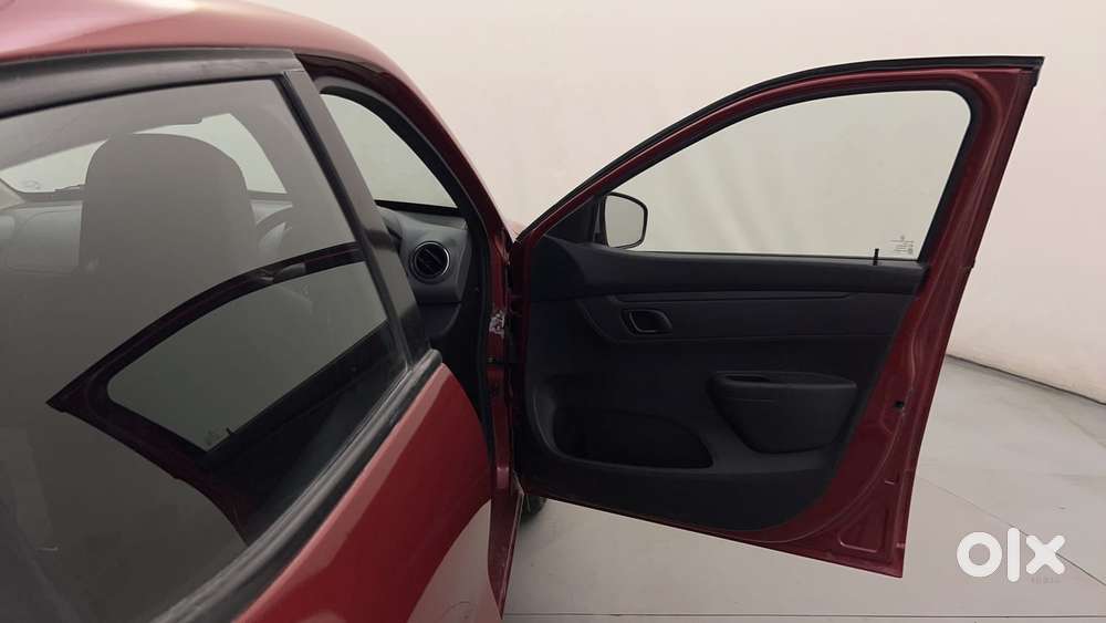 Renault Kwid 1.0 Rxt Amt, 2017, Petrol