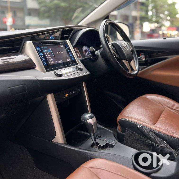 Toyota Innova Crysta 2.8z Automatic, 2018, Diesel