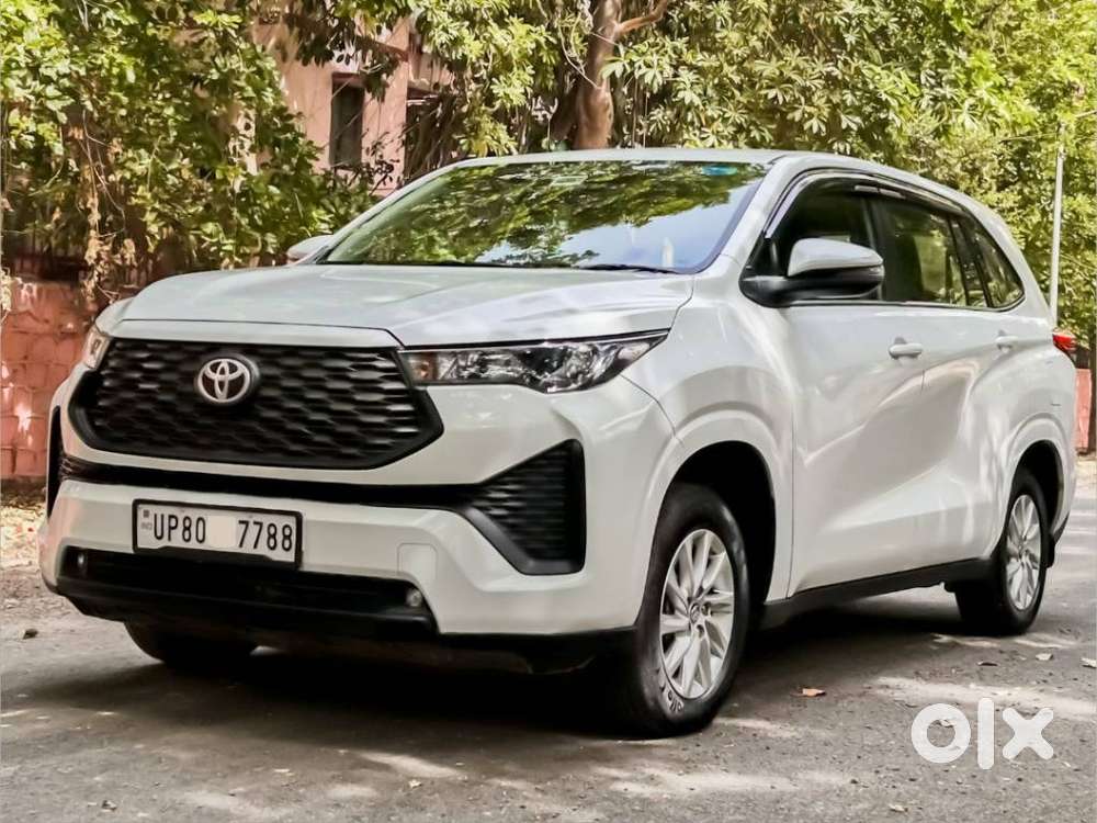 Toyota Innova Hycross 2.0 Gx 7 Str, 2025, Petrol