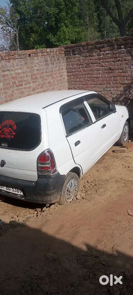 गाड़ी में कोई कमी नहीं है अर्जेंट बेचनी है पैसे की जरूरत है